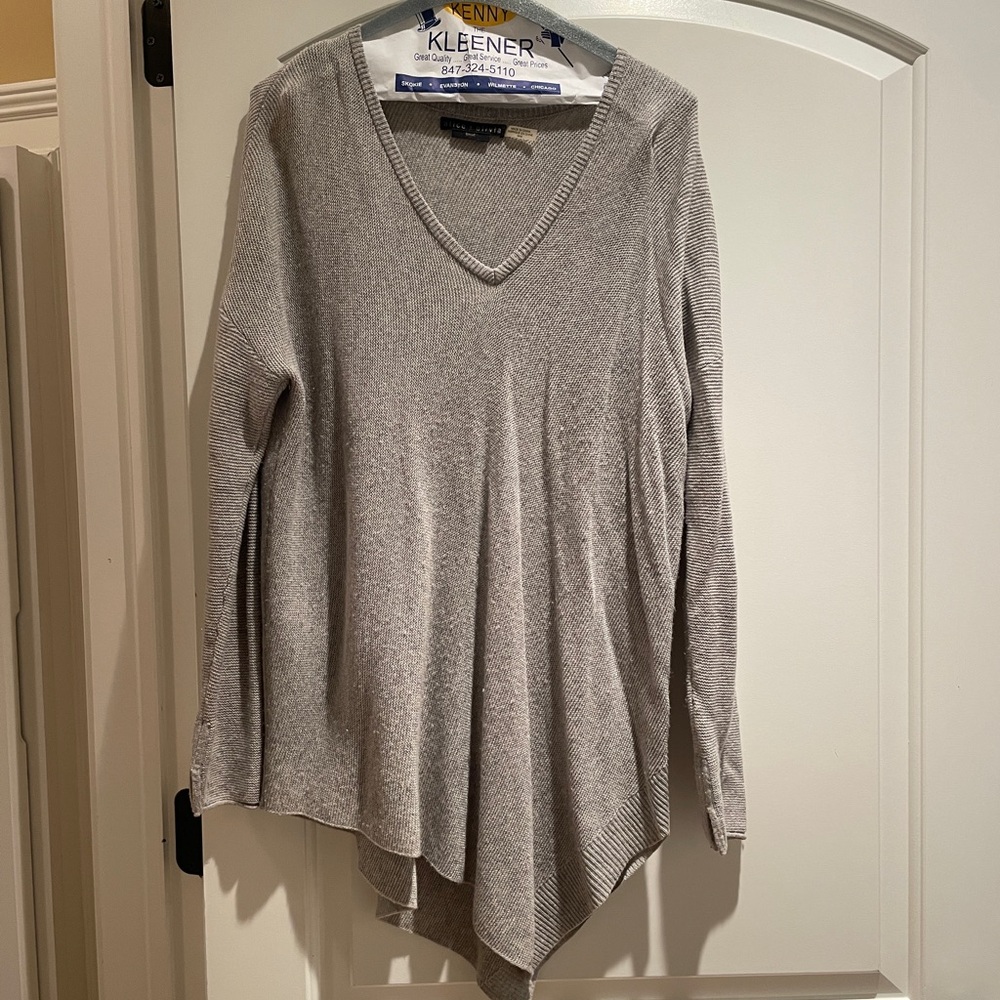 Alice + Olivia gray asymmetrical sweater. Size medium